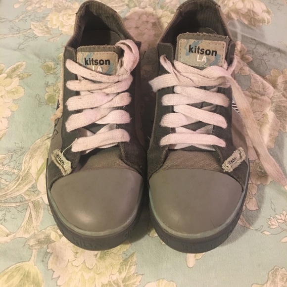 COPY - Kitson LA sneakers shoes - Picture 2 of 8